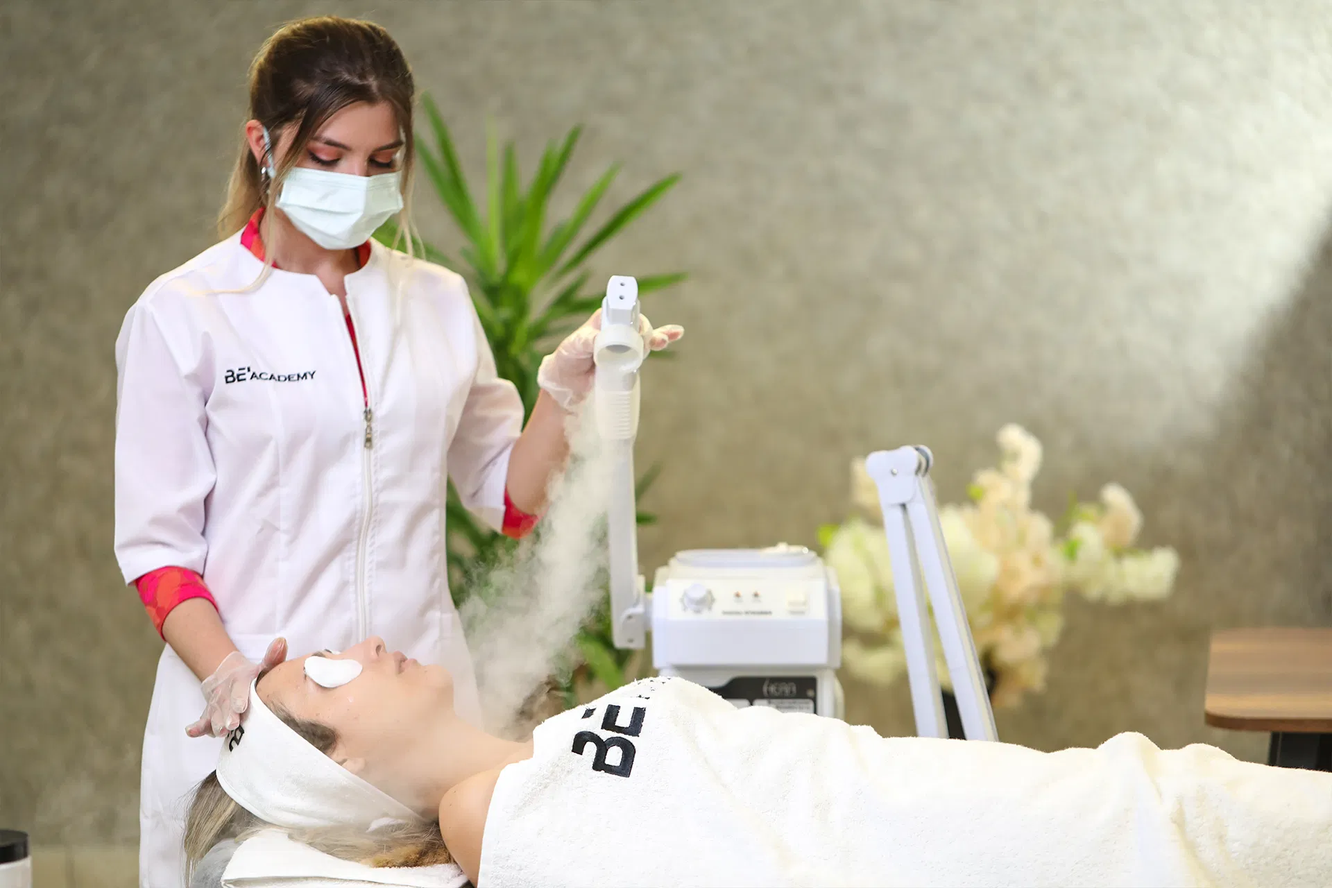 Evren Güzellik Uzmanı